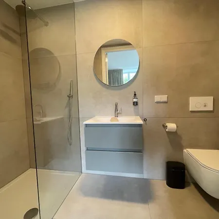 度假居 New High-end W Wifi In Lovely And Safe Area 提耳堡