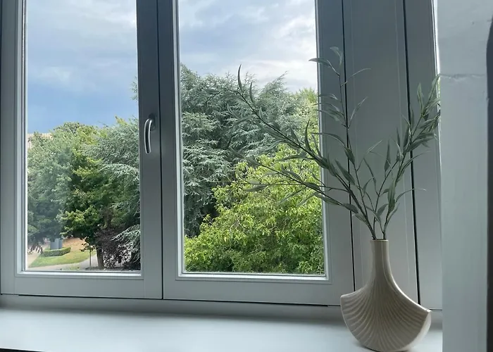 New High-end W Wifi In Lovely And Safe Area Дом отдыха